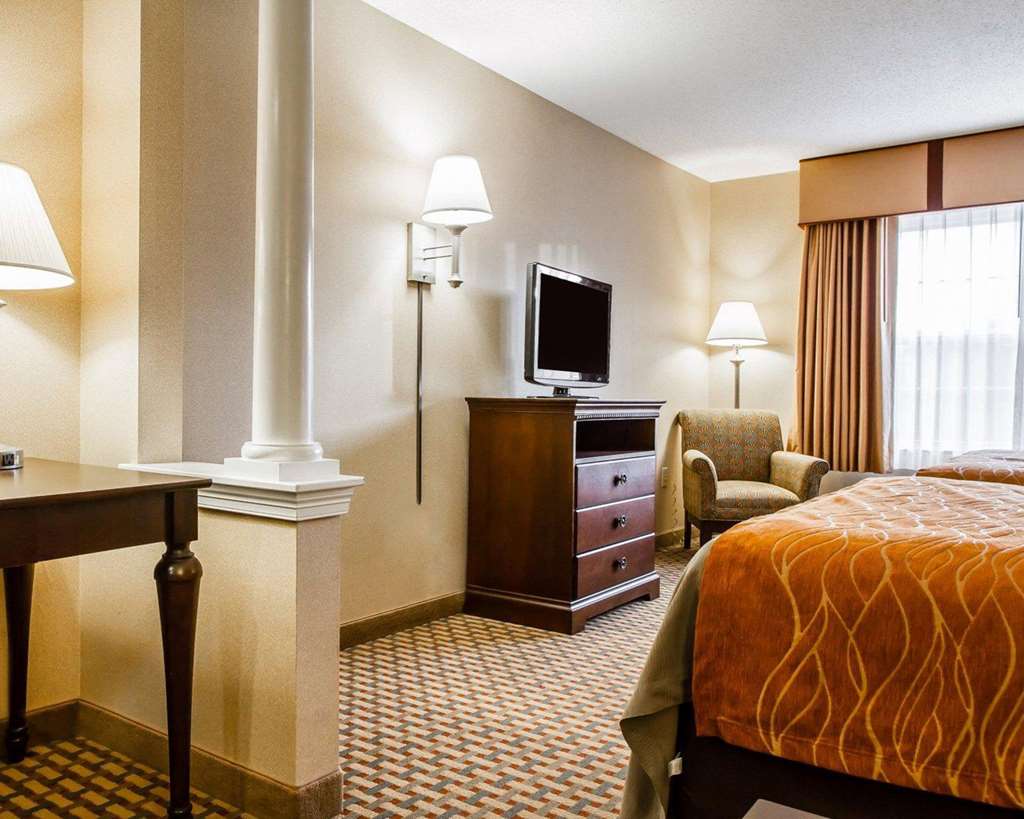 Comfort Inn & Suites Scarborough - thumb 14