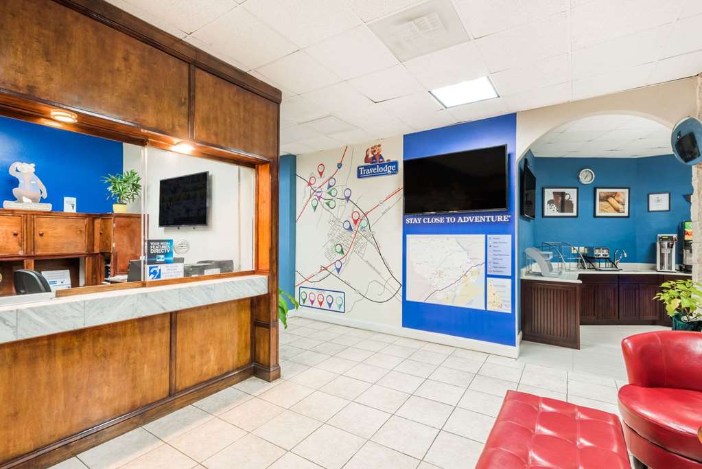 Travelodge Hotel Aberdeen - thumb 2