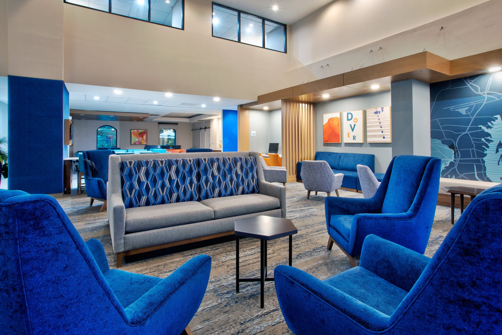 Holiday Inn Express - thumb 2