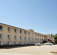 Super 8 by Wyndham Lincoln North - Accommodation Missouri
