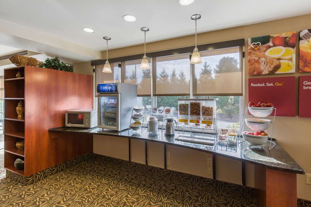 Comfort Suites - thumb 9