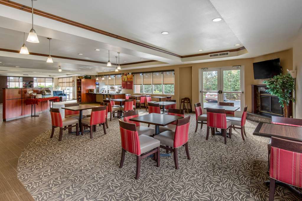 Comfort Suites - thumb 11