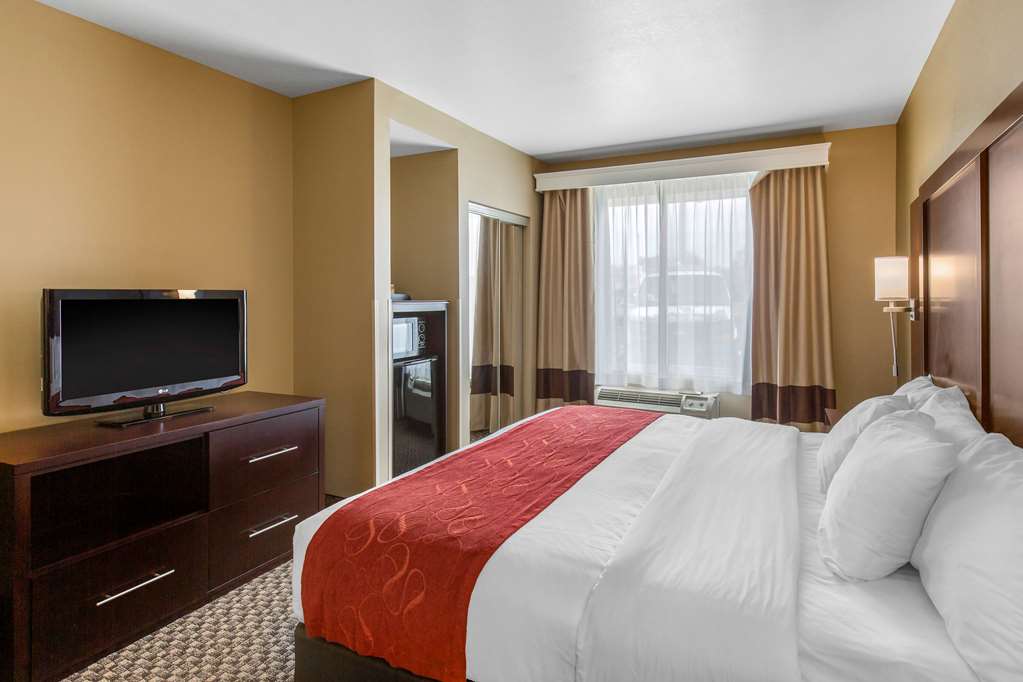 Comfort Suites - thumb 14