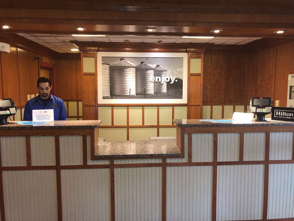 Hampton Inn Seaford - thumb 1