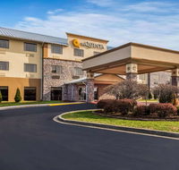 La Quinta Inn  Suites Fairborn - Accommodation Missouri