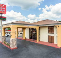 Econo Lodge Inn  Suites - Accommodation Missouri