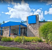 Travelodge by Wyndham Lansing - Accommodation Missouri
