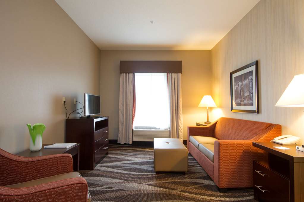 Hampton Inn Marshall - thumb 7