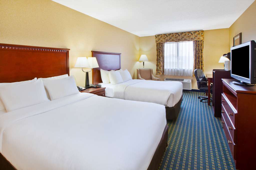Quality Inn - thumb 7