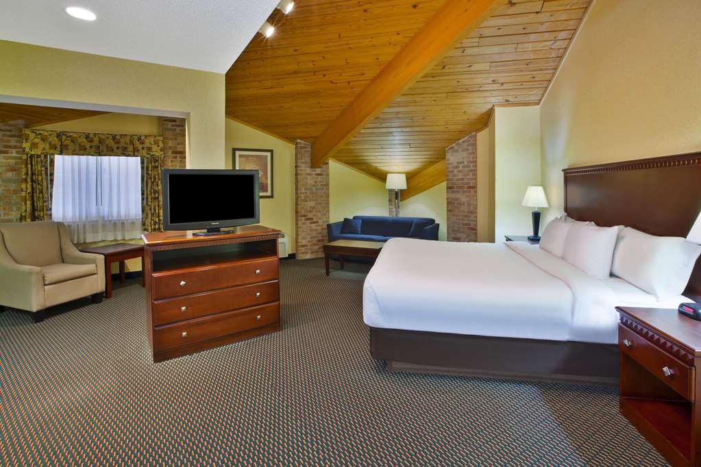 Quality Inn - thumb 12