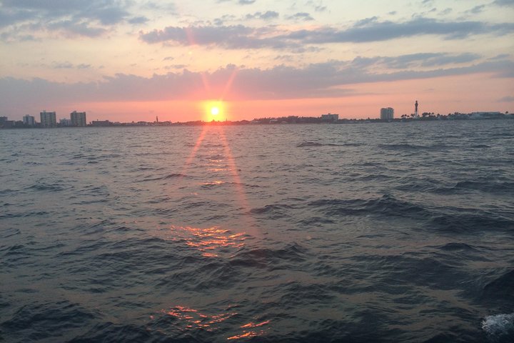 Champagne Sunset Cruise In Ft. Lauderdale - thumb 2