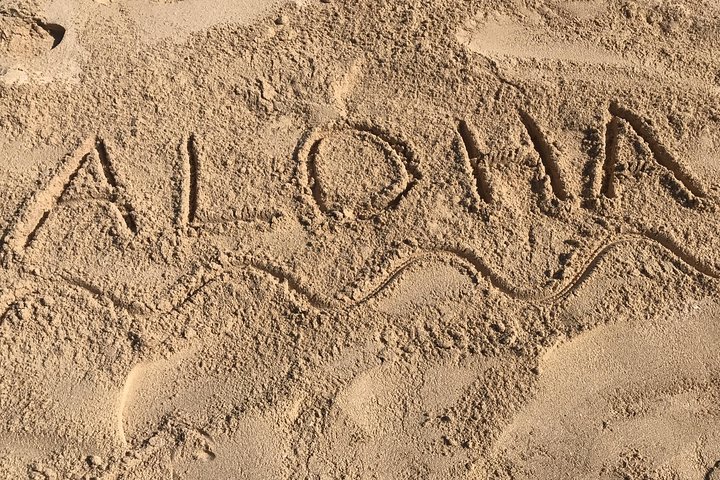 Private Circle Island Tour With Beaches and Local Food