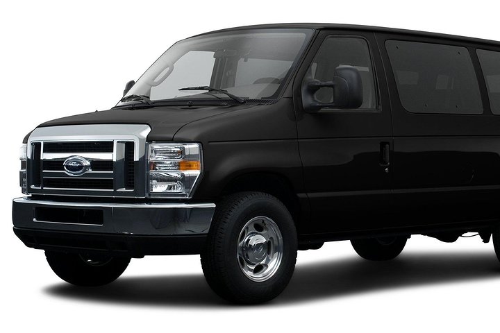 Private Van Transportation from Disney or Universal to Orlando Airport MCO