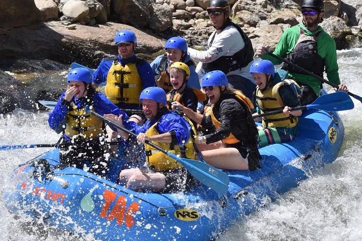 Browns Canyon Intermediate Rafting Trip Half Day