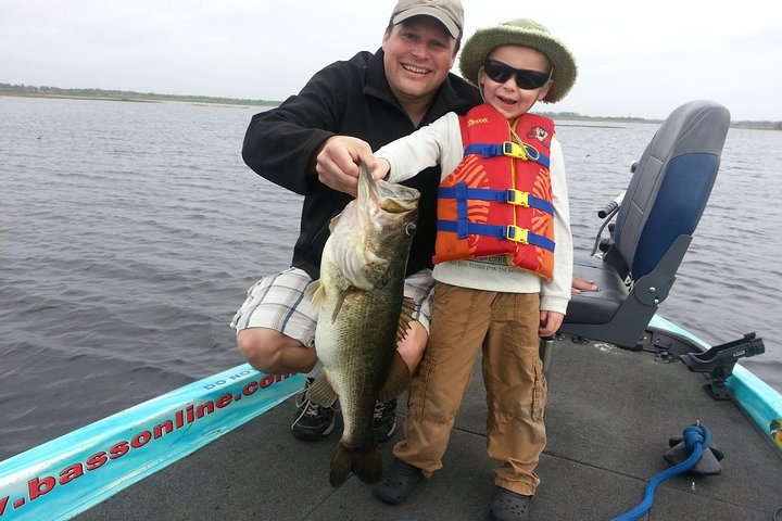 Private Orlando Fishing Charter on Butler Chain of Lakes 4 6 8 or 12-Hours