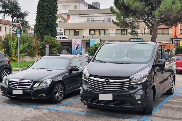 Fort Lauderdale Airport (FLL) To Doral Hotel/address - Arrival Private Transfer - thumb 0