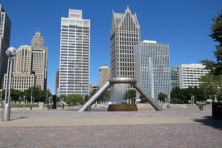 Departure Private Transfer: Detroit To Detroit Airport DTW In Luxury SUV - thumb 0