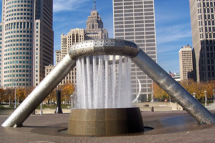 Departure Private Transfer: Detroit To Detroit Airport DTW In Luxury SUV - thumb 2