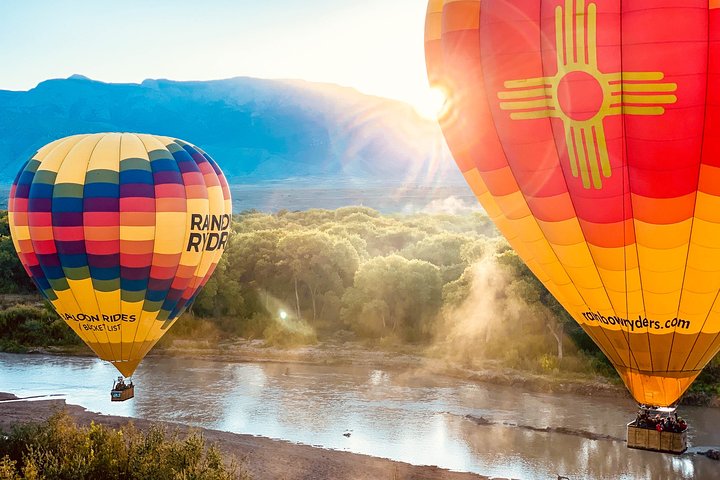 Albuquerque Hot Air Balloon Ride At Sunset - thumb 5