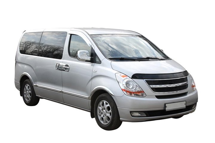 Round trip transfer in private minivan from-to New York JFK Airport to Manhattan