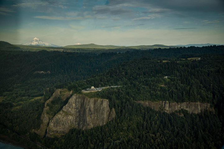 20-minute Private Gorge Air Tour for 3
