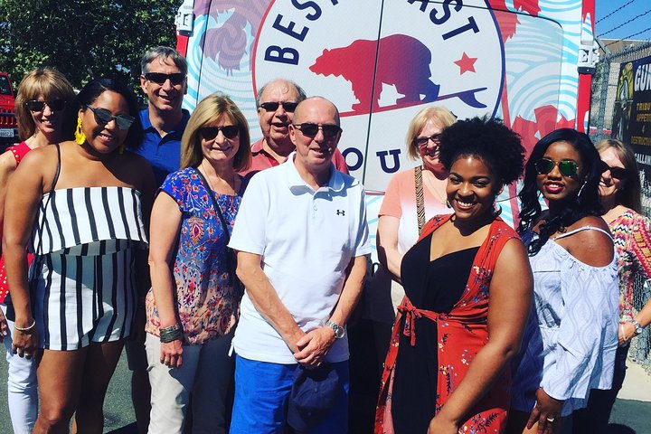 The LA Tour: Hollywood, Celebrity Homes, Beverly Hills -from OC & Anaheim - thumb 2