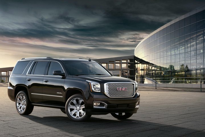 LGA Airport Transfers To Manhattan In Luxury Black SUV - thumb 1