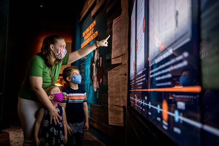 Early Entry: Museum Of The American Revolution Admission & 1-Hour Guided Tour - thumb 4