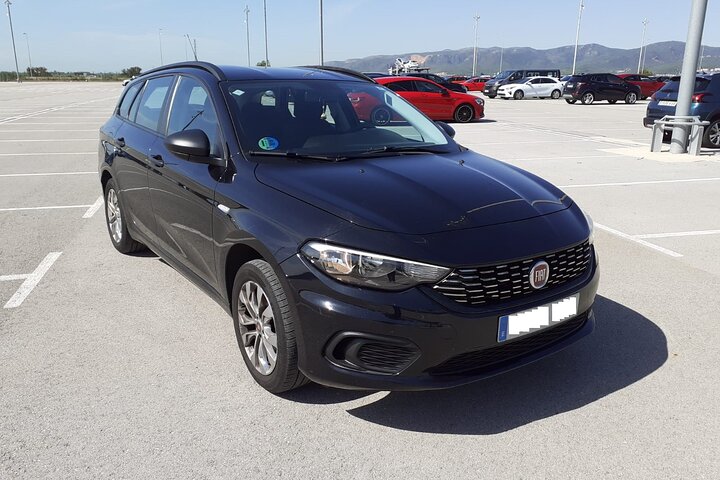 Private transfer New York City to LGA Airport