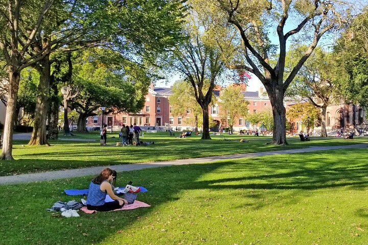 Discover Providence Guided Sightseeing Tour - thumb 3