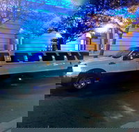 Limousine Transportation....Round Trip Pick-Up and Drop-Off Special. - Accommodation Missouri