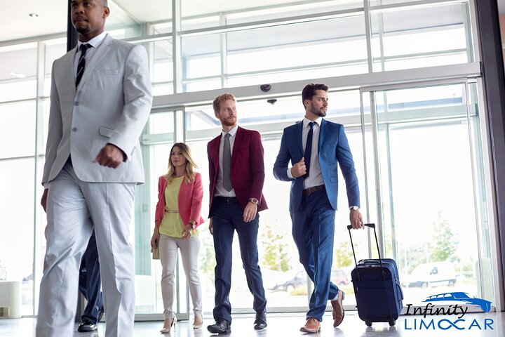 Private Transfer To Or From Reston And Dulles International Airport - thumb 4