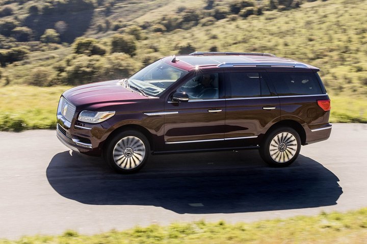 Private Transfer Downtown Fort Worth To Fort Worth Airport DFW Luxury Vehicle - thumb 4