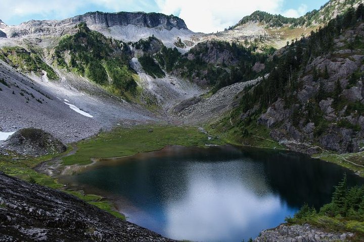 Tour from Bellingham to 10781 ft Mt Baker