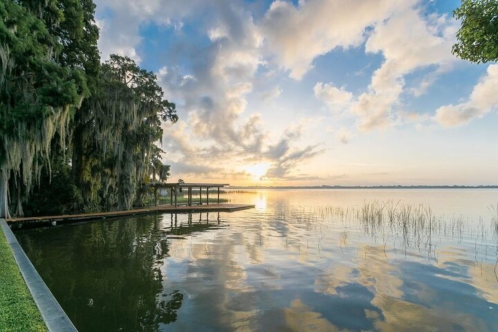1 Hour Scenic Pontoon Day Cruise