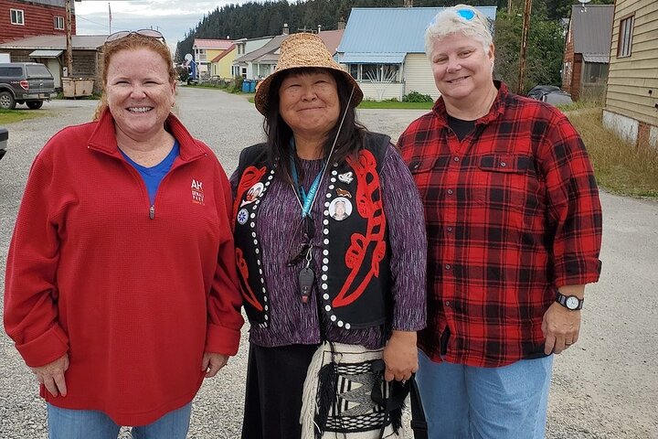 Tlingit Canoe and Culture Experience