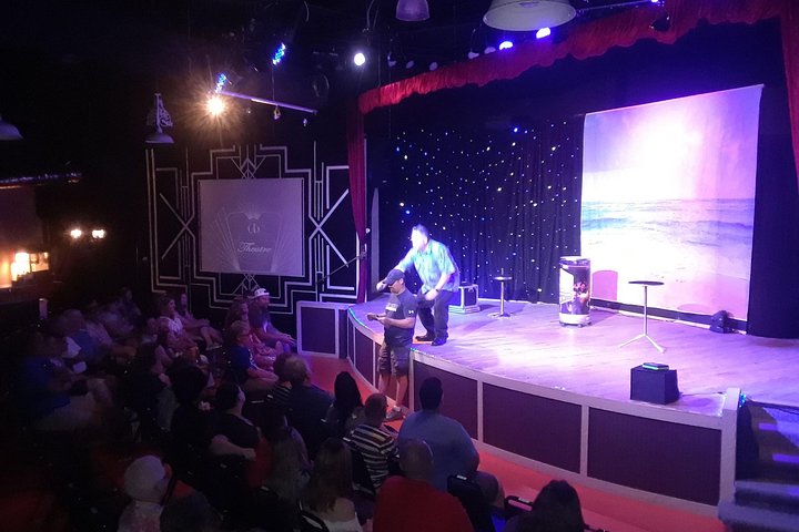 Magic  Comedy Show Starring Michael Bairefoot